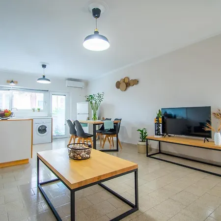 Arioso In The Center Of Apartman *